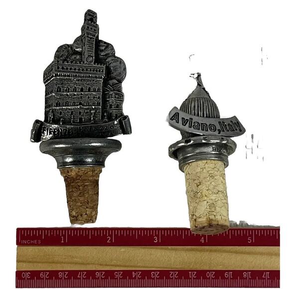 VTG Set of Two Pewter Italian Souvenir Cork Wine Bottle Stoppers Palazzo Aviano - Picture 10 of 11